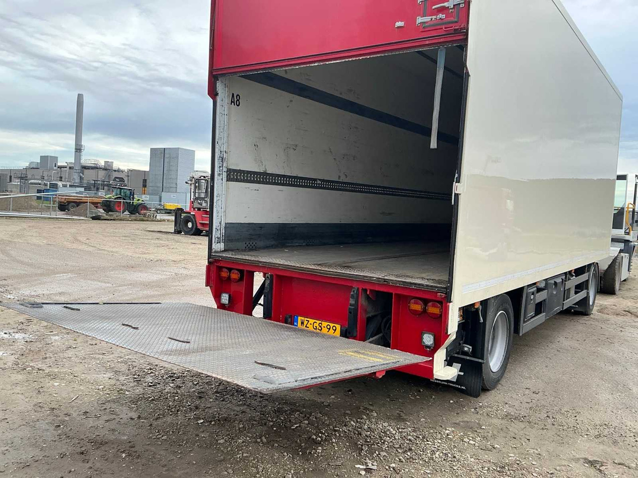 Remolque 2007 DRACO AXS220 CONDITIONED DRAWSTRING TRAILER: foto 11 Remolque 2007 DRACO AXS220 CONDITIONED DRAWSTRING TRAILER: foto 11