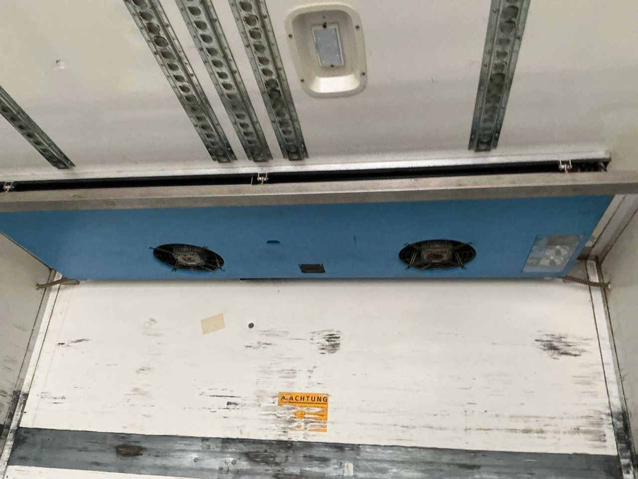 Remolque 2007 DRACO AXS220 CONDITIONED DRAWSTRING TRAILER: foto 15 Remolque 2007 DRACO AXS220 CONDITIONED DRAWSTRING TRAILER: foto 15