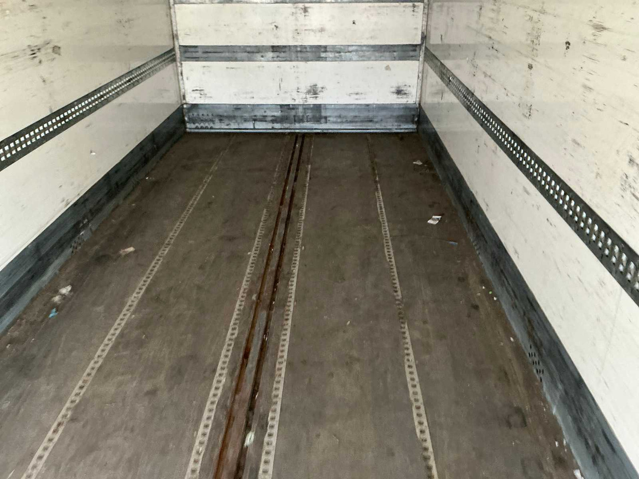 Remolque 2007 DRACO AXS220 CONDITIONED DRAWSTRING TRAILER: foto 13 Remolque 2007 DRACO AXS220 CONDITIONED DRAWSTRING TRAILER: foto 13