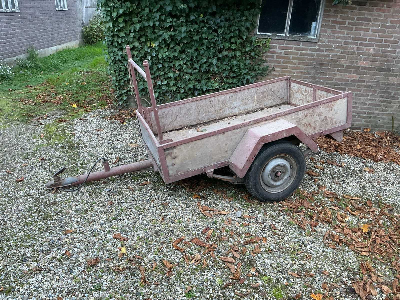 TRAILER - Remolque: foto 2 TRAILER - Remolque: foto 2