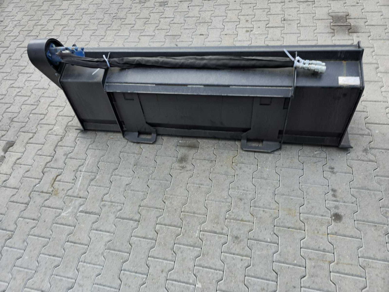Rhino-Cross 660x2160x750 - Equipo para trabajo del suelo: foto 5 Rhino-Cross 660x2160x750 - Equipo para trabajo del suelo: foto 5