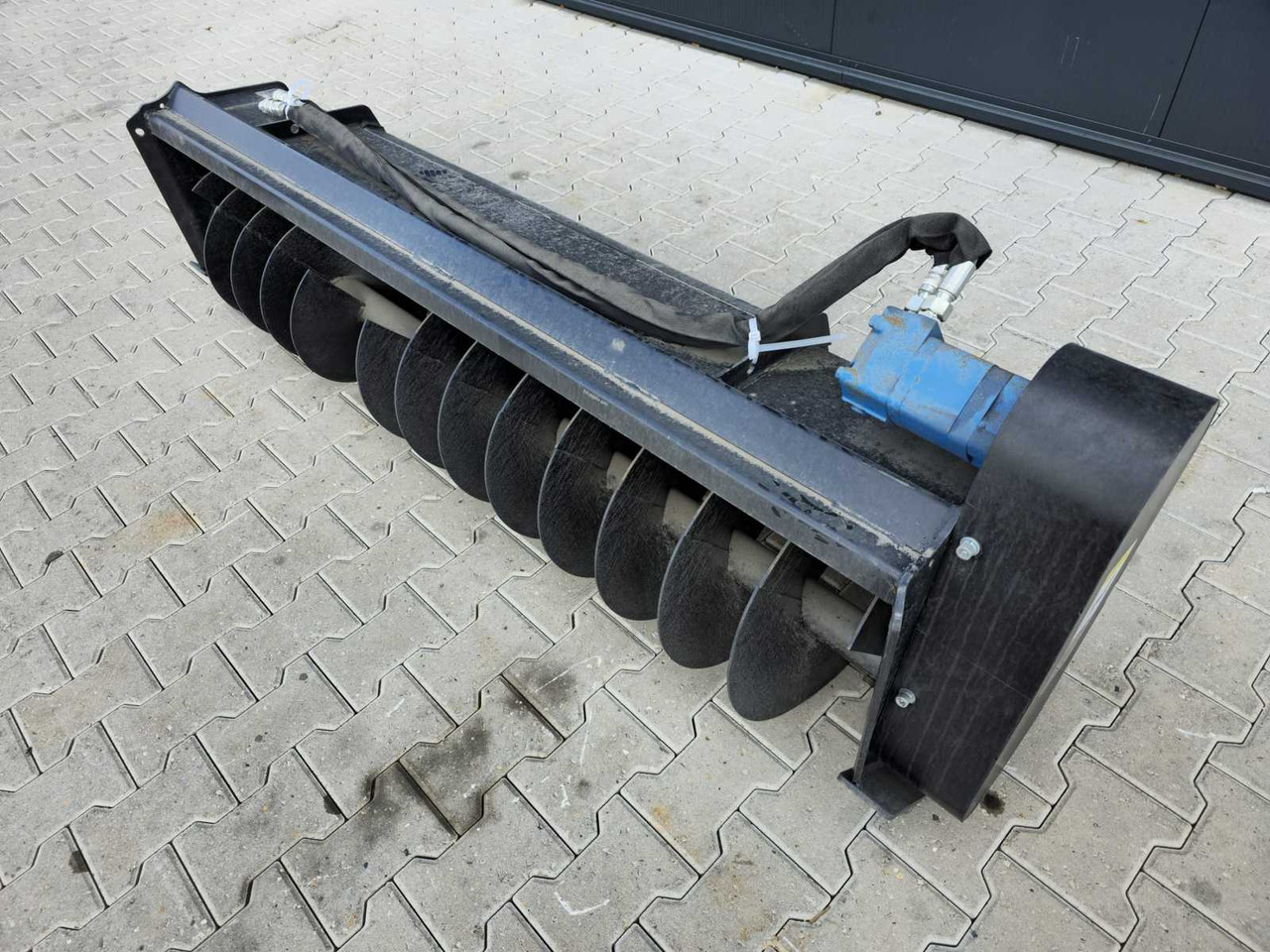 Rhino-Cross 660x2160x750 - Equipo para trabajo del suelo: foto 1 Rhino-Cross 660x2160x750 - Equipo para trabajo del suelo: foto 1