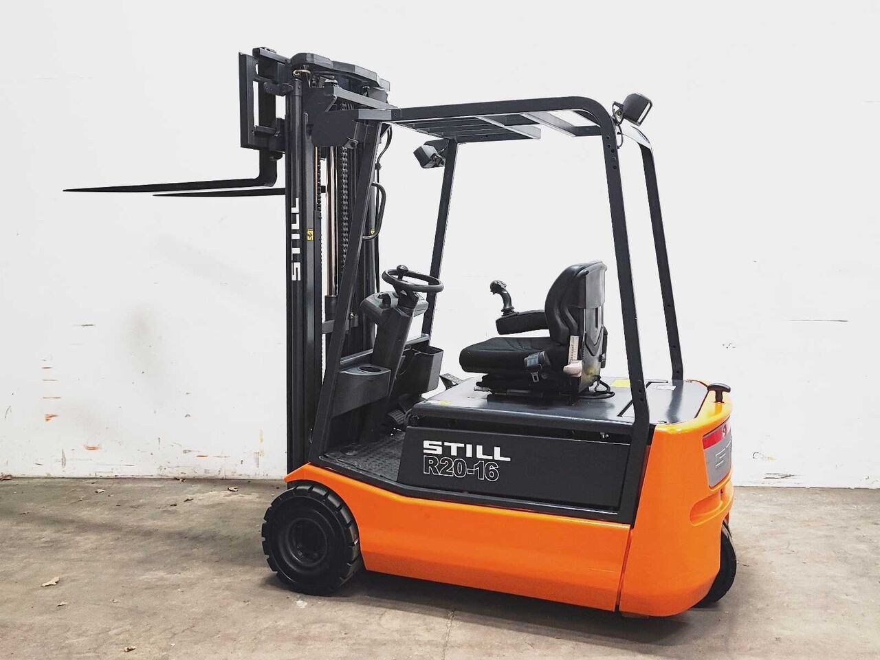 STILL - 2003 - R20-16 - FORKLIFT TRUCK - Carretilla elevadora: foto 2 STILL - 2003 - R20-16 - FORKLIFT TRUCK - Carretilla elevadora: foto 2