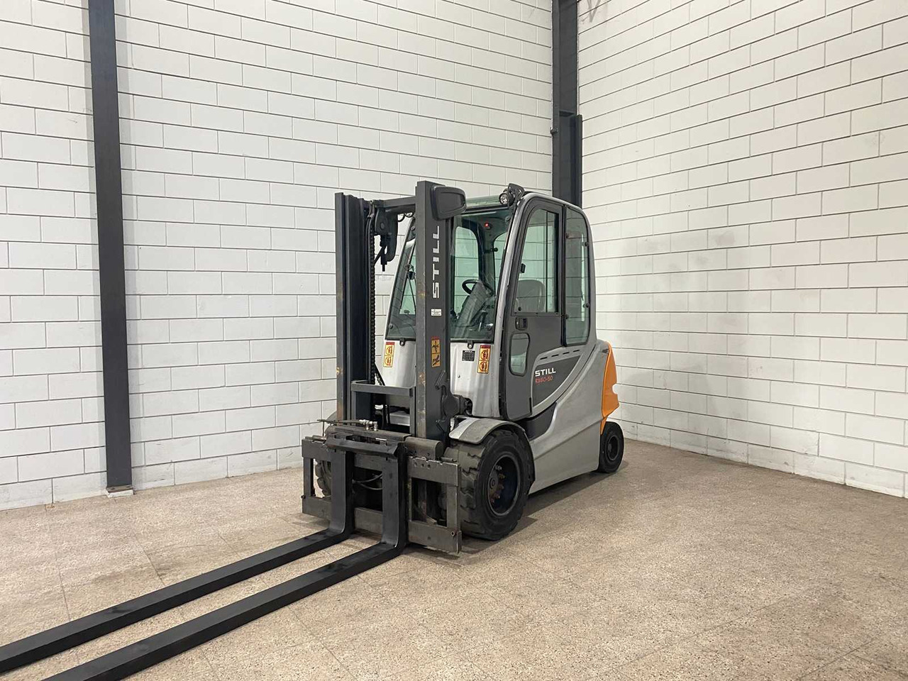 STILL - 2019 - RX60-50 - 5000KG LIFTING CAPACITY - FORKLIFT - SIDE-SHIFT - Carretilla elevadora: foto 1 STILL - 2019 - RX60-50 - 5000KG LIFTING CAPACITY - FORKLIFT - SIDE-SHIFT - Carretilla elevadora: foto 1