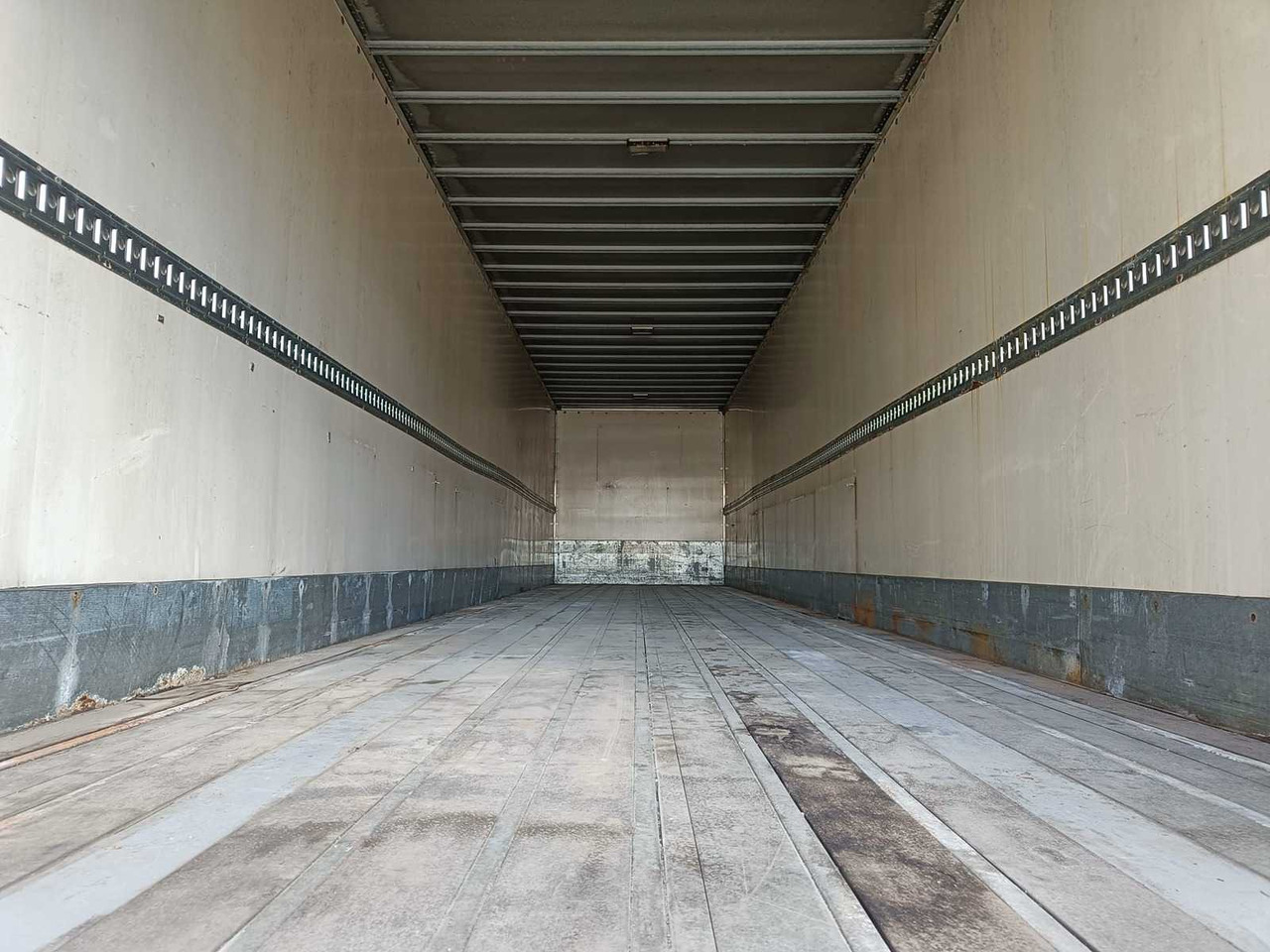 1992 RENDERS ROC 12.18 SEMI-TRAILER - Semirremolque: foto 4 1992 RENDERS ROC 12.18 SEMI-TRAILER - Semirremolque: foto 4