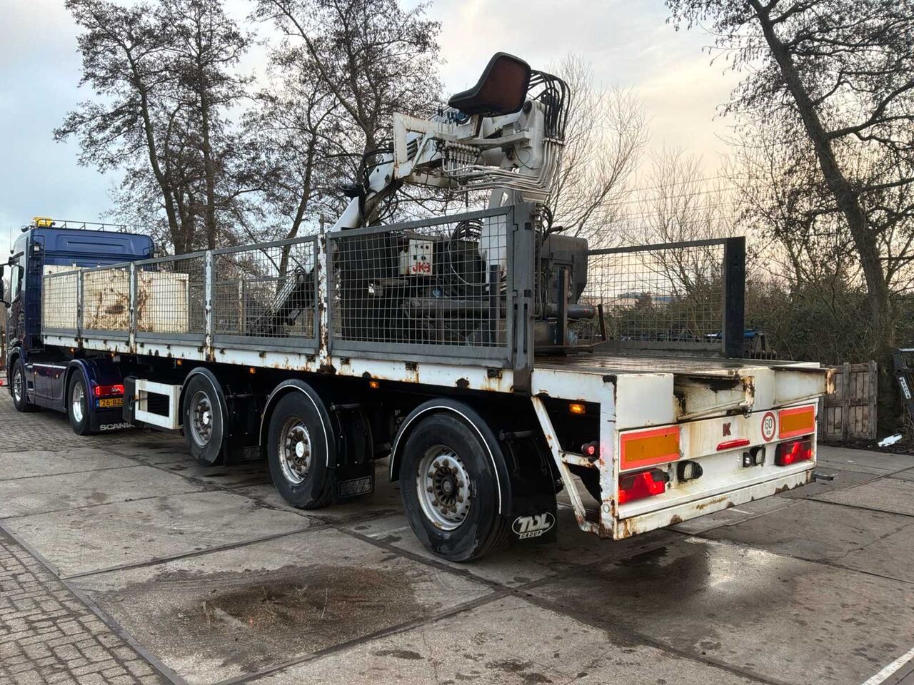 2009 KWB P393STIH SEMI-TRAILER WITH KENNIS R-16 CRANE - Semirremolque: foto 3 2009 KWB P393STIH SEMI-TRAILER WITH KENNIS R-16 CRANE - Semirremolque: foto 3