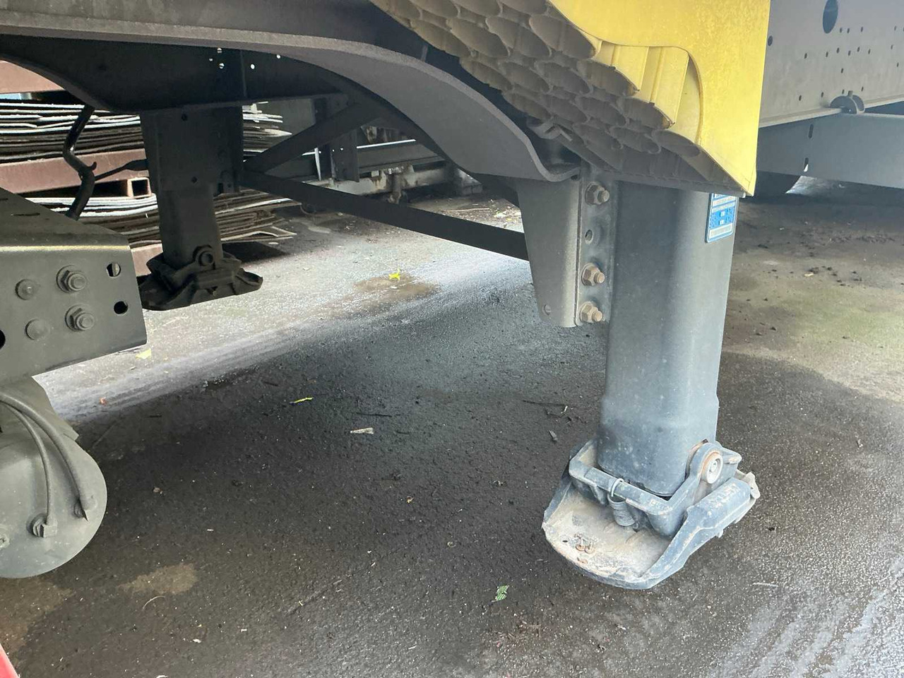 2016 SCHMITZ CARGOBULL SCB*S3B SEMI-TRAILER - Semirremolque: foto 5 2016 SCHMITZ CARGOBULL SCB*S3B SEMI-TRAILER - Semirremolque: foto 5