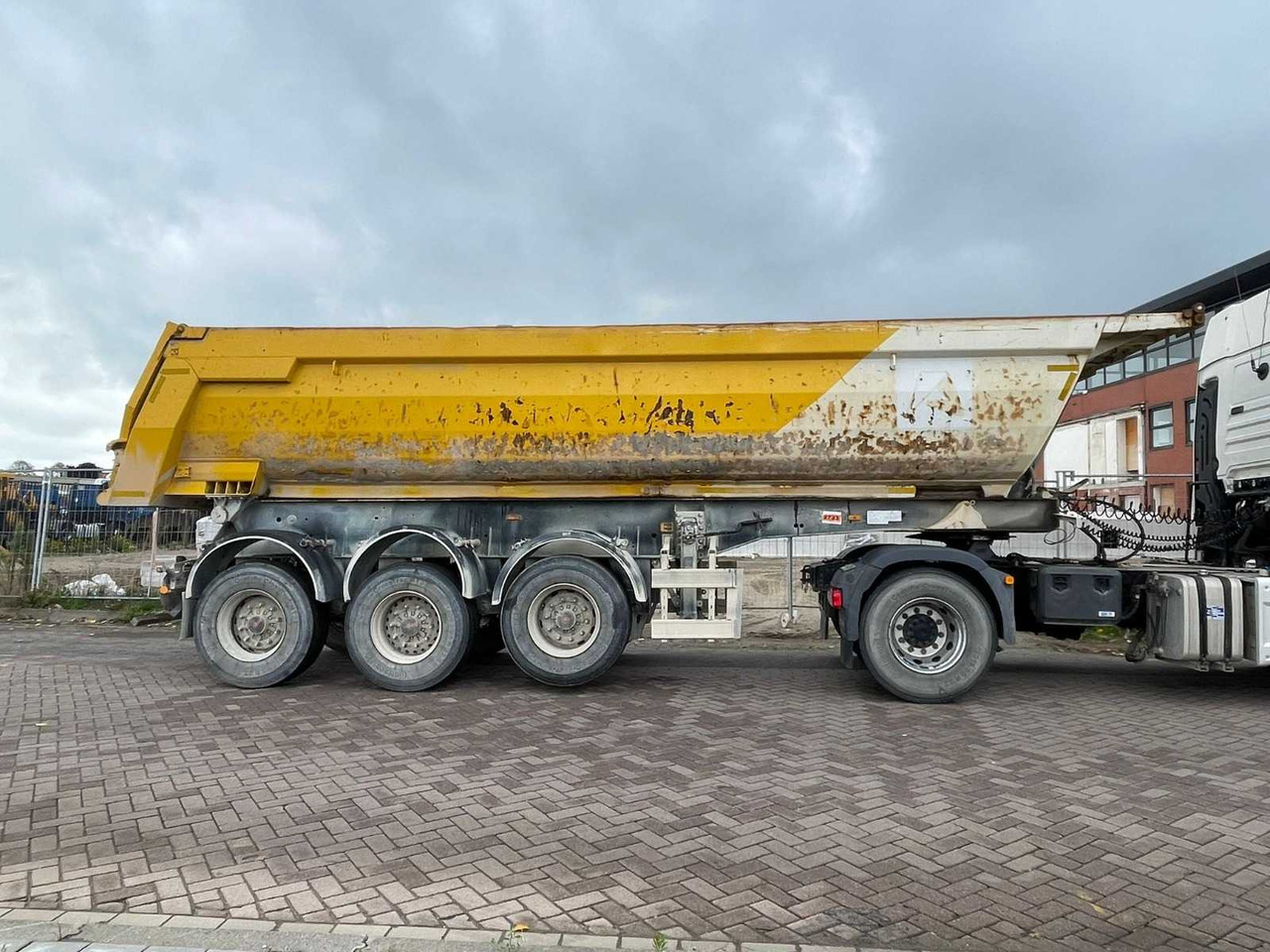 MEILLER - 2016 - KISA 3 TIPPER DUMP TRAILER - SEMI-TRAILER - Semirremolque: foto 3 MEILLER - 2016 - KISA 3 TIPPER DUMP TRAILER - SEMI-TRAILER - Semirremolque: foto 3