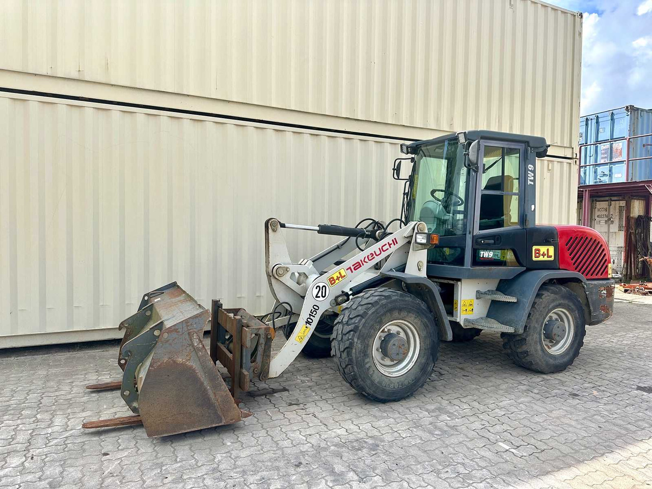 Takeuchi TW9 - Cargadora de ruedas: foto 4 Takeuchi TW9 - Cargadora de ruedas: foto 4