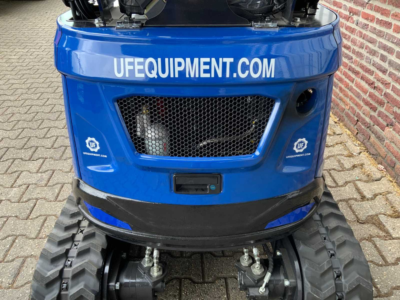 UF Equipment NM-18 - Miniexcavadora: foto 4 UF Equipment NM-18 - Miniexcavadora: foto 4
