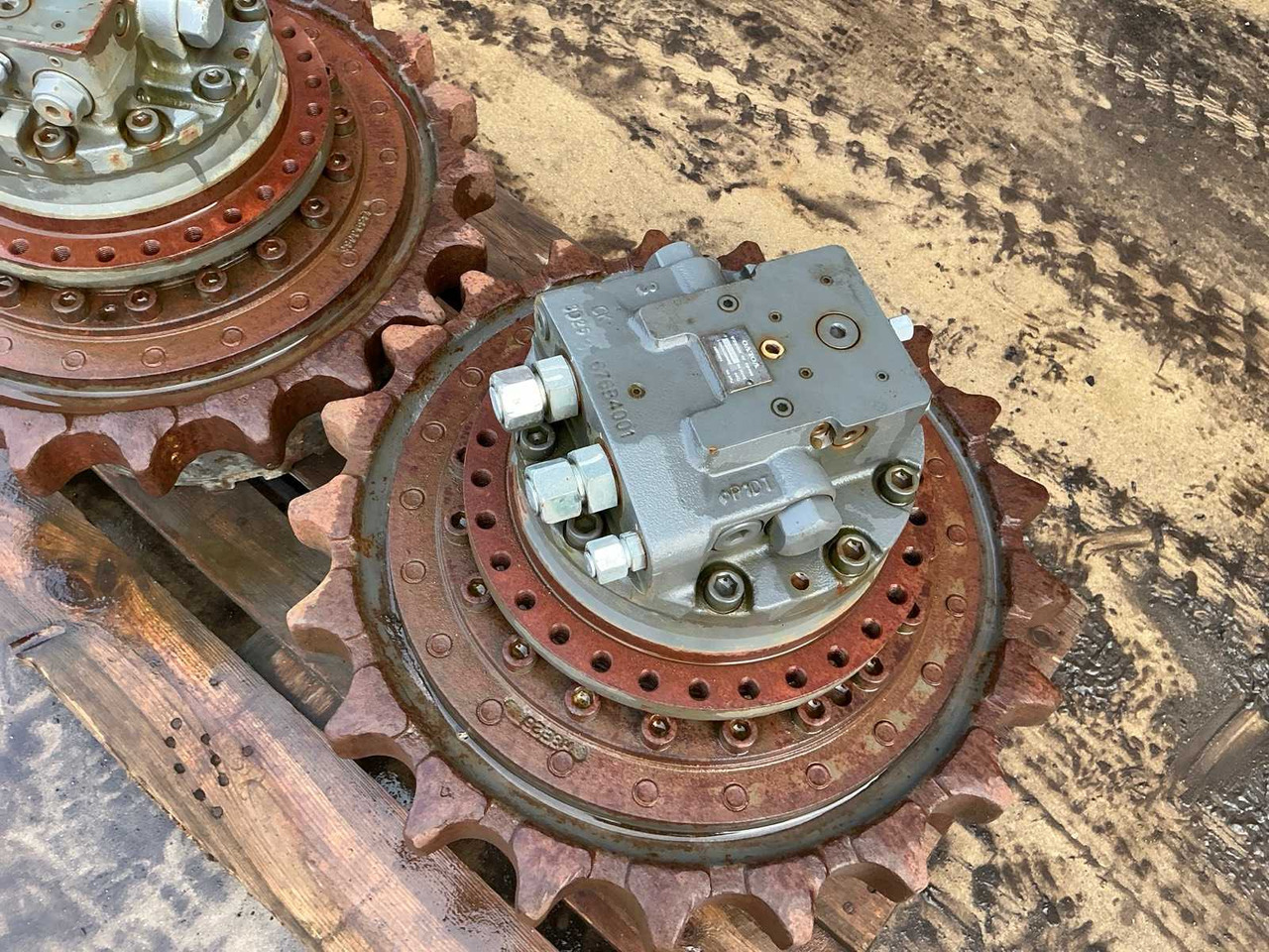 Excavadora VOLVO EM140-74/141-1 2X TRACK ENGINE: foto 10