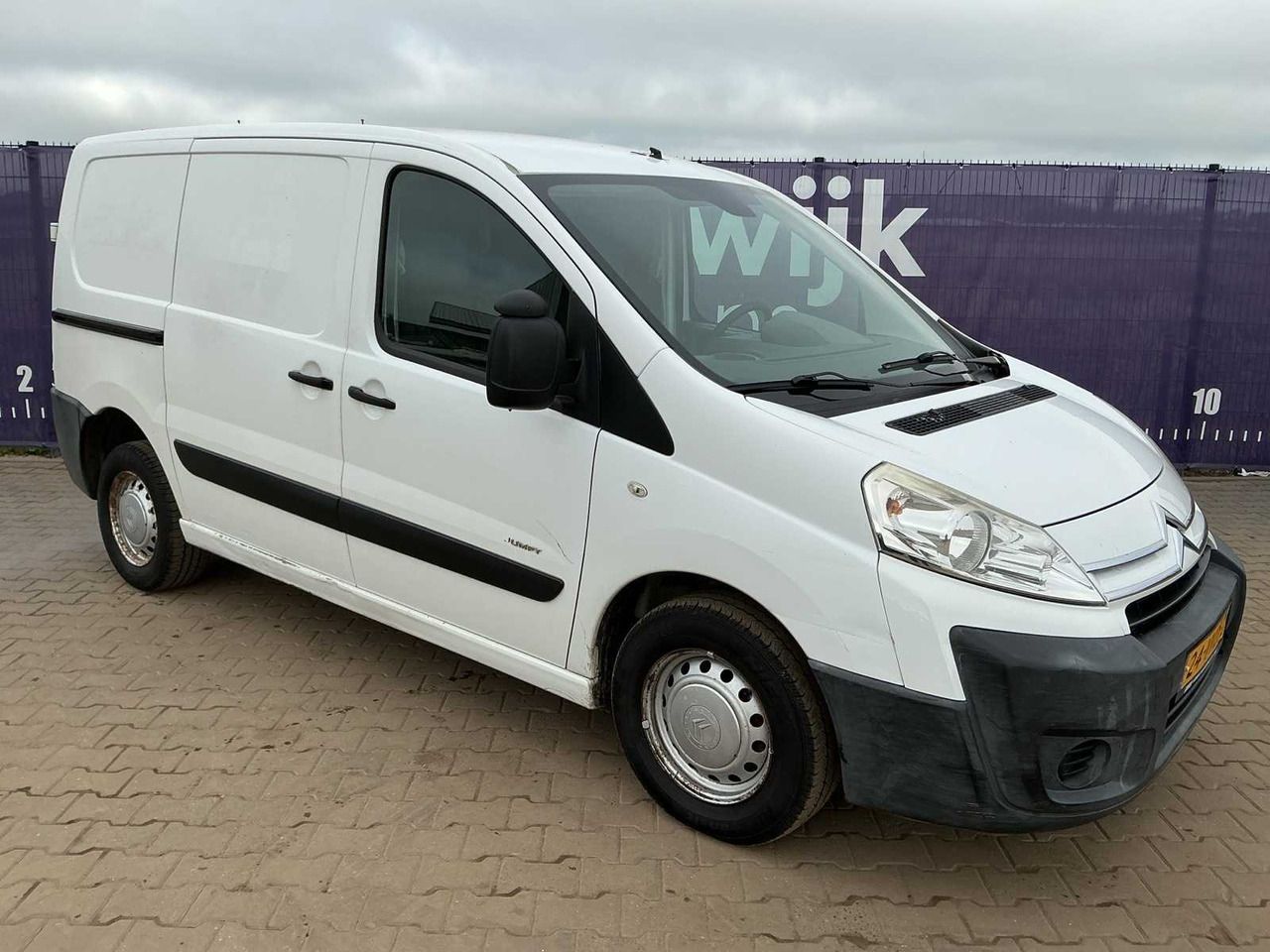 2008 - CITROEN - JUMPY - 10 1.6 HDI L1 H1 - COMMERCIAL VEHICLE - Vehículo comercial ligero: foto 2 2008 - CITROEN - JUMPY - 10 1.6 HDI L1 H1 - COMMERCIAL VEHICLE - Vehículo comercial ligero: foto 2
