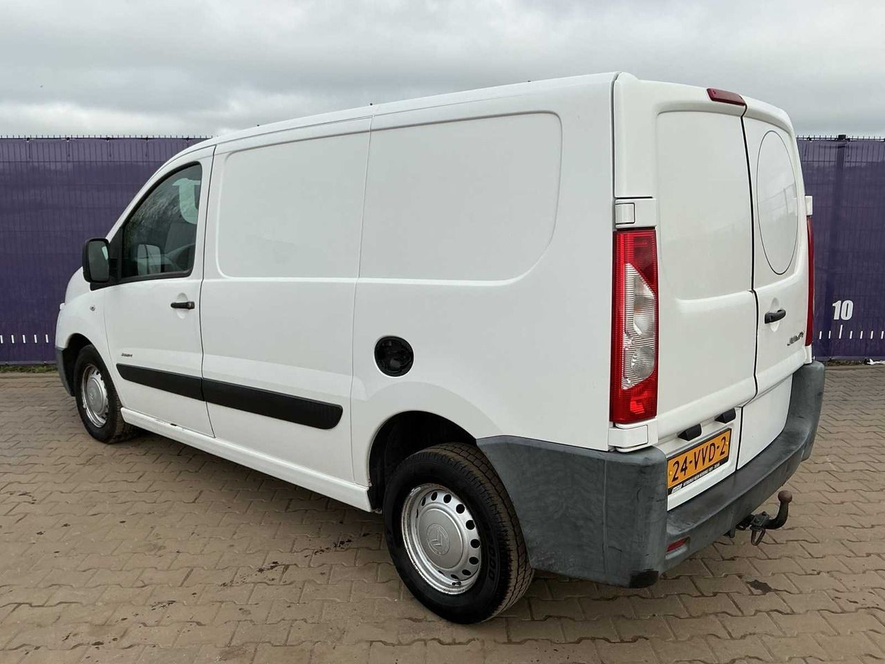 2008 - CITROEN - JUMPY - 10 1.6 HDI L1 H1 - COMMERCIAL VEHICLE - Vehículo comercial ligero: foto 3 2008 - CITROEN - JUMPY - 10 1.6 HDI L1 H1 - COMMERCIAL VEHICLE - Vehículo comercial ligero: foto 3