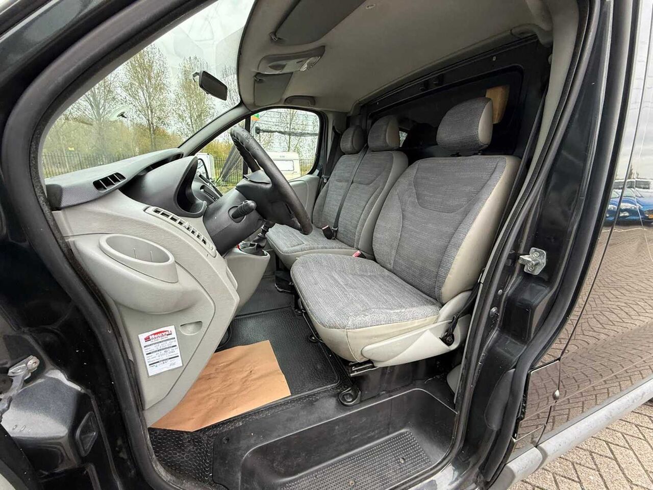 2013 RENAULT TRAFIC COMMERCIAL VEHICLE - Vehículo comercial ligero: foto 4 2013 RENAULT TRAFIC COMMERCIAL VEHICLE - Vehículo comercial ligero: foto 4