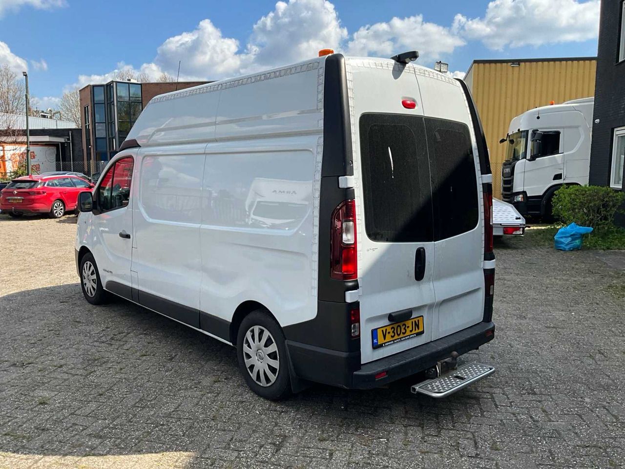 2017 RENAULT TRAFIC 1.6 DCI T29L2H2COMEN COMMERCIAL VEHICLE V-303-JN - Vehículo comercial ligero: foto 4 2017 RENAULT TRAFIC 1.6 DCI T29L2H2COMEN COMMERCIAL VEHICLE V-303-JN - Vehículo comercial ligero: foto 4
