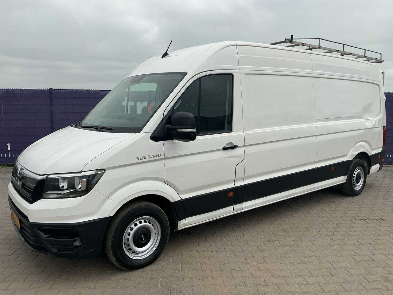 2018 - MAN - TGE 35 - 2.0 - XLANG SHOOG - COMMERCIAL VEHICLE - Vehículo comercial ligero: foto 1 2018 - MAN - TGE 35 - 2.0 - XLANG SHOOG - COMMERCIAL VEHICLE - Vehículo comercial ligero: foto 1