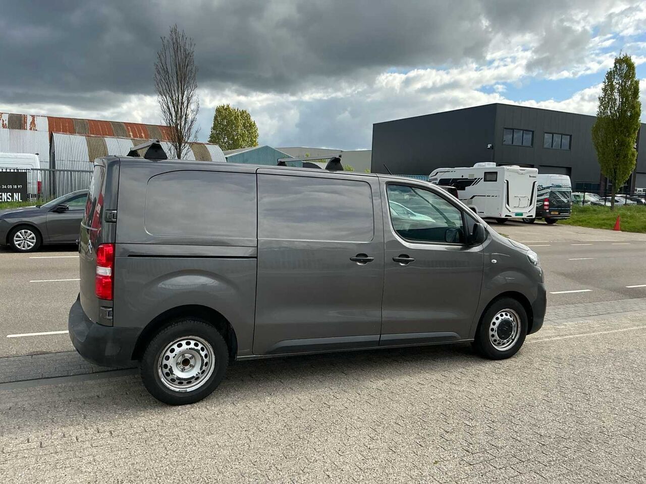 2019 CITROEN JUMPY 2.0 BLUEHDI120CLS&S COMMERCIAL VEHICLE - Vehículo comercial ligero: foto 5 2019 CITROEN JUMPY 2.0 BLUEHDI120CLS&S COMMERCIAL VEHICLE - Vehículo comercial ligero: foto 5
