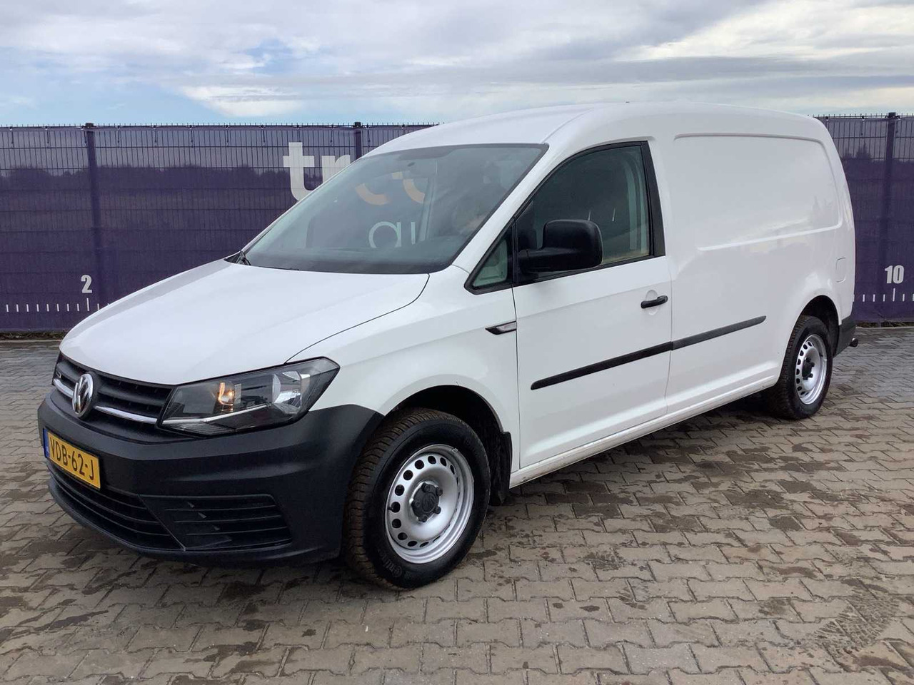 2019 - VOLKSWAGEN - CADDY - 1.4 TGI MAXI L2H1 ECOFUEL - CNG/NATURAL GAS - COMMERCIAL VEHICLE - Vehículo comercial ligero: foto 1 2019 - VOLKSWAGEN - CADDY - 1.4 TGI MAXI L2H1 ECOFUEL - CNG/NATURAL GAS - COMMERCIAL VEHICLE - Vehículo comercial ligero: foto 1