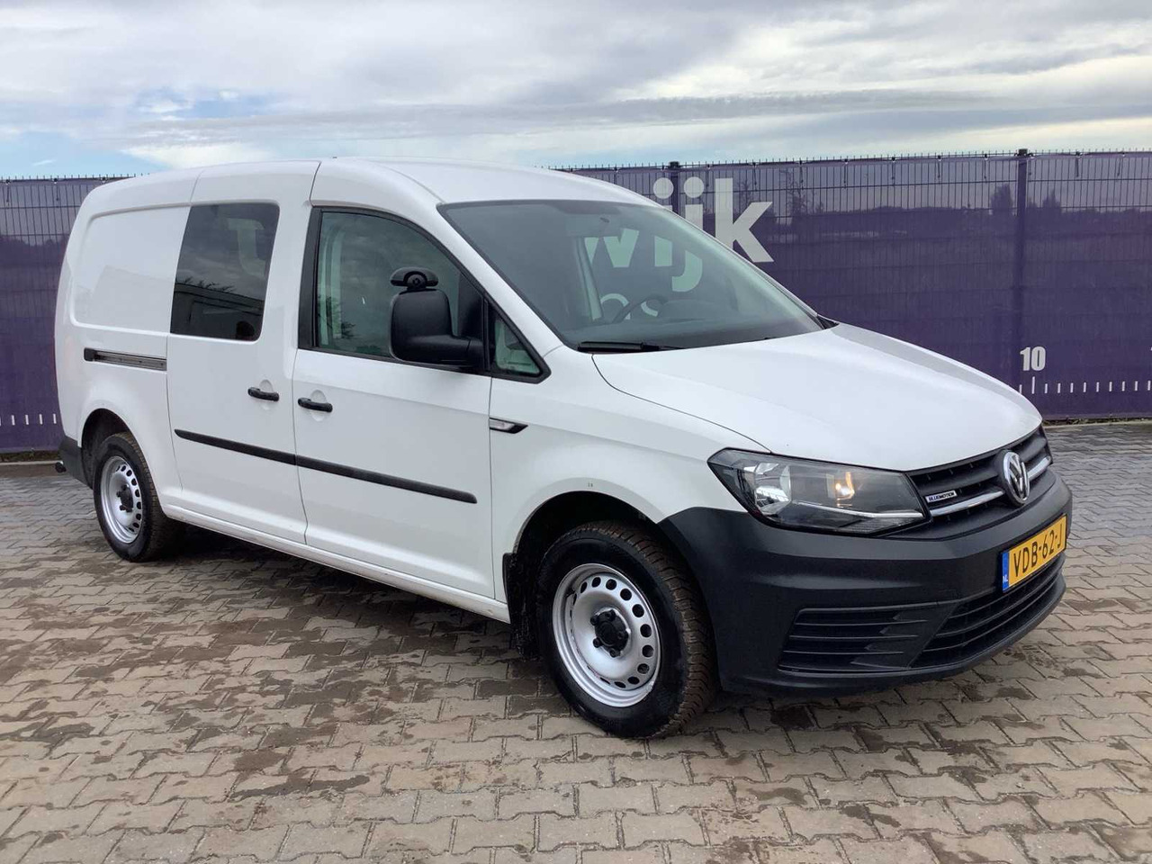 2019 - VOLKSWAGEN - CADDY - 1.4 TGI MAXI L2H1 ECOFUEL - CNG/NATURAL GAS - COMMERCIAL VEHICLE - Vehículo comercial ligero: foto 2 2019 - VOLKSWAGEN - CADDY - 1.4 TGI MAXI L2H1 ECOFUEL - CNG/NATURAL GAS - COMMERCIAL VEHICLE - Vehículo comercial ligero: foto 2