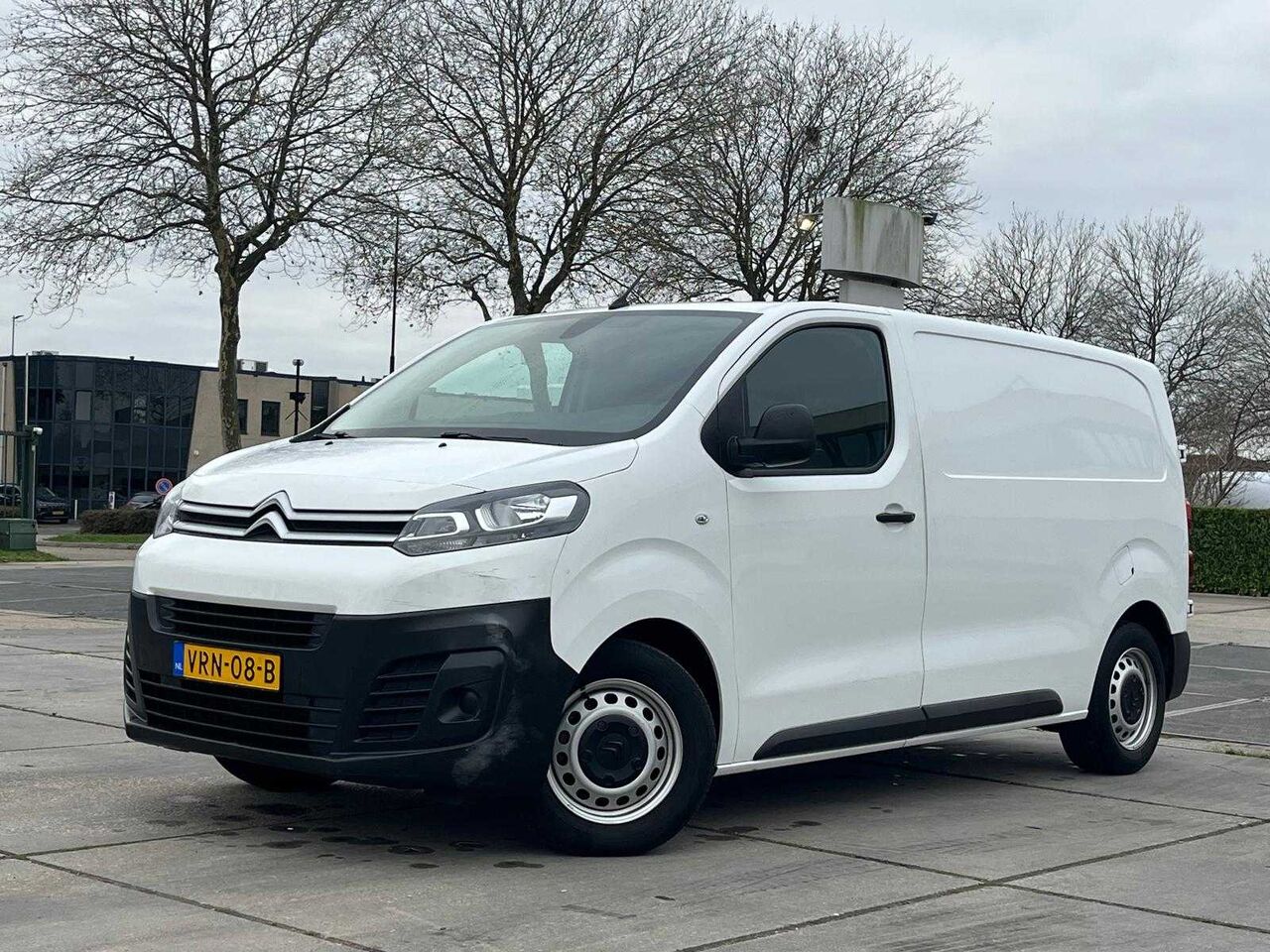 CITROËN JUMPY 2.0 BLUEHDI 145 M CLUB | VRN-08-B - Vehículo comercial ligero: foto 1 CITROËN JUMPY 2.0 BLUEHDI 145 M CLUB | VRN-08-B - Vehículo comercial ligero: foto 1