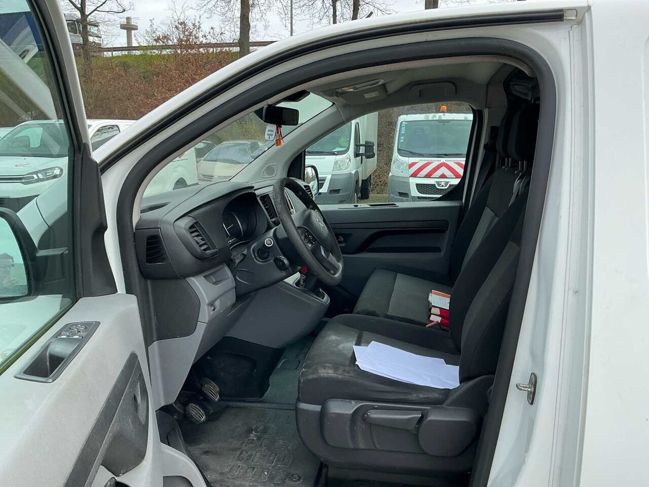 Vehículo comercial ligero CITROËN JUMPY: foto 12