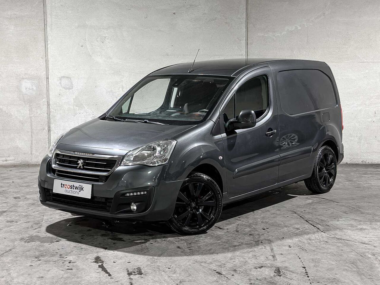 PEUGEOT PARTNER 120 1.6 BLUEHDI 100 L1 PREMIUM PACK S&S 99HP 2018 (ORIGINAL-NL), V-723-NZ - Vehículo comercial ligero: foto 4 PEUGEOT PARTNER 120 1.6 BLUEHDI 100 L1 PREMIUM PACK S&S 99HP 2018 (ORIGINAL-NL), V-723-NZ - Vehículo comercial ligero: foto 4