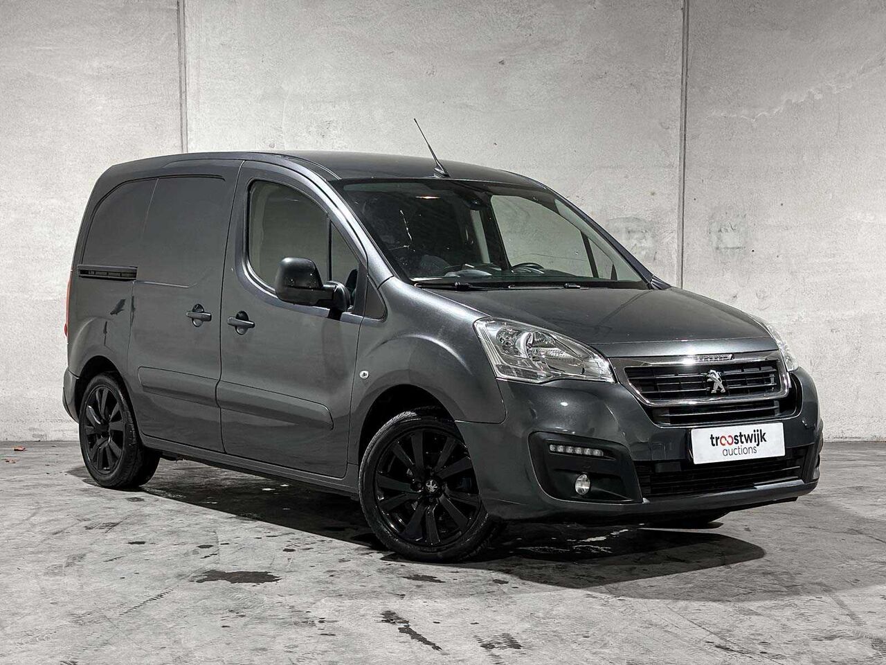 PEUGEOT PARTNER 120 1.6 BLUEHDI 100 L1 PREMIUM PACK S&S 99HP 2018 (ORIGINAL-NL), V-723-NZ - Vehículo comercial ligero: foto 5 PEUGEOT PARTNER 120 1.6 BLUEHDI 100 L1 PREMIUM PACK S&S 99HP 2018 (ORIGINAL-NL), V-723-NZ - Vehículo comercial ligero: foto 5