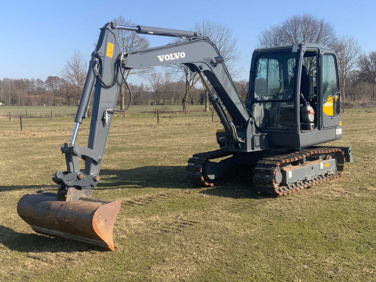 Volvo EC55D - Excavadora de cadenas: foto 1 Volvo EC55D - Excavadora de cadenas: foto 1