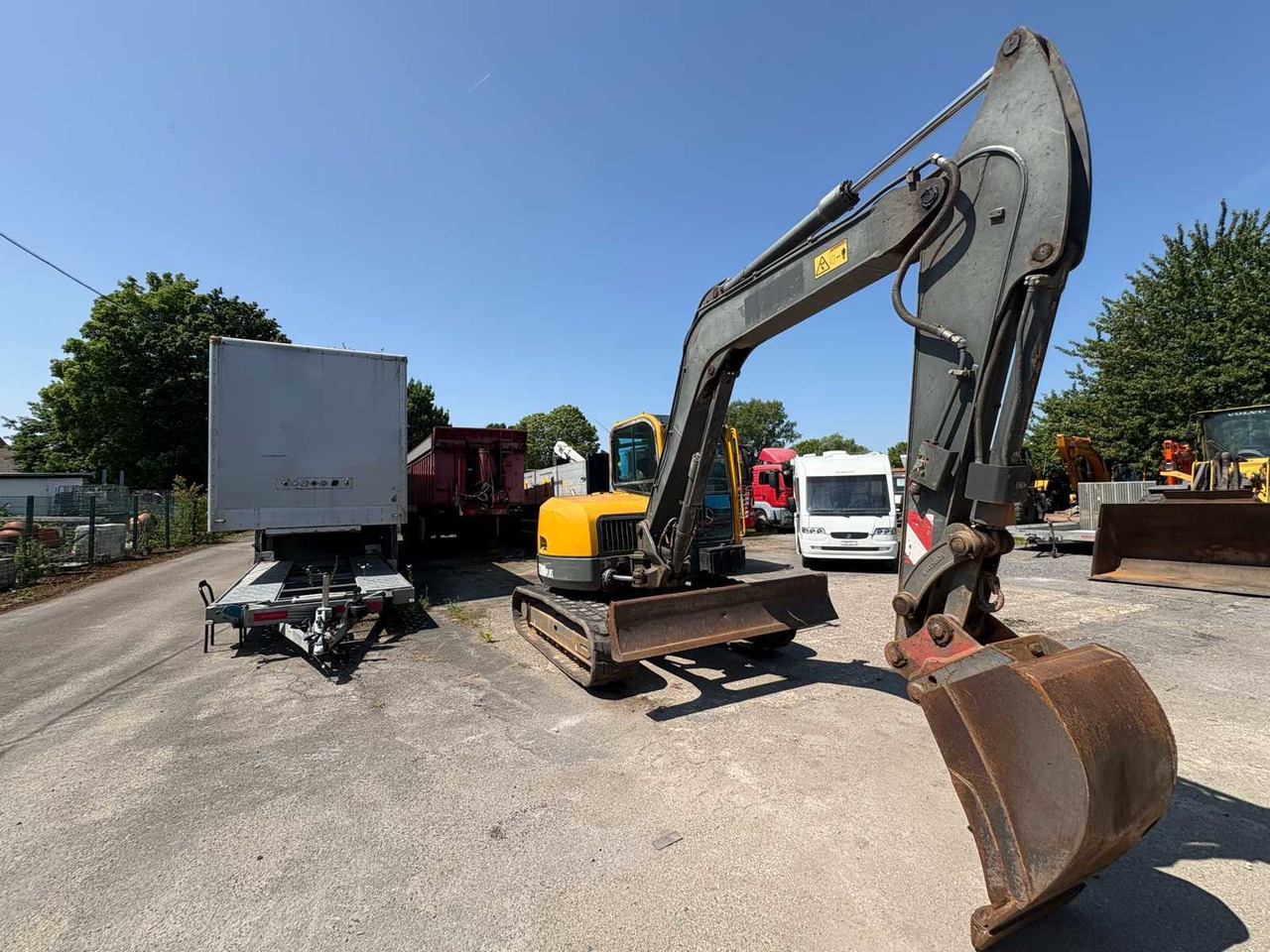 Volvo ECR88 Plus - Excavadora de cadenas: foto 1 Volvo ECR88 Plus - Excavadora de cadenas: foto 1