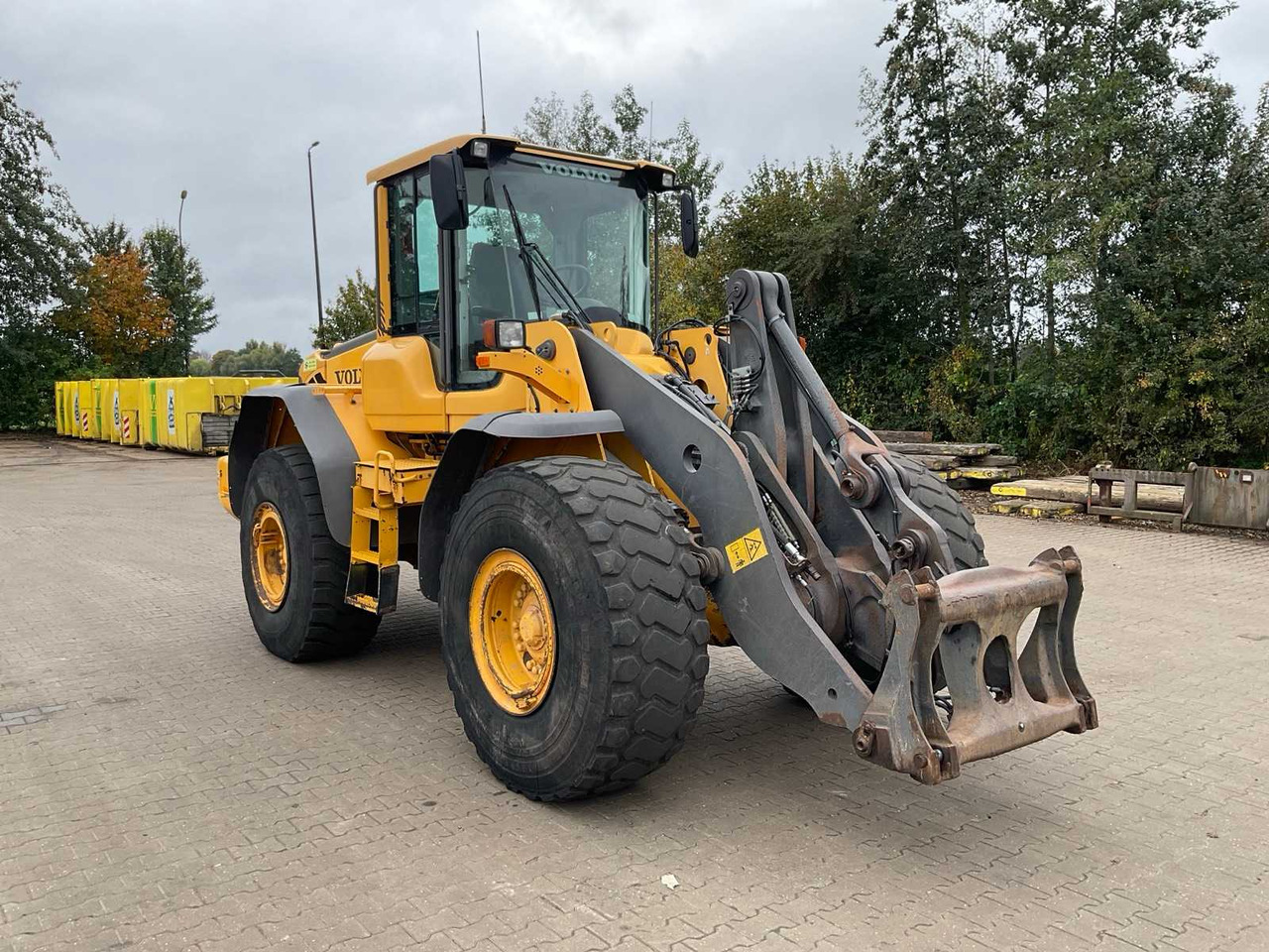 Volvo L120F - Cargadora de ruedas: foto 3 Volvo L120F - Cargadora de ruedas: foto 3