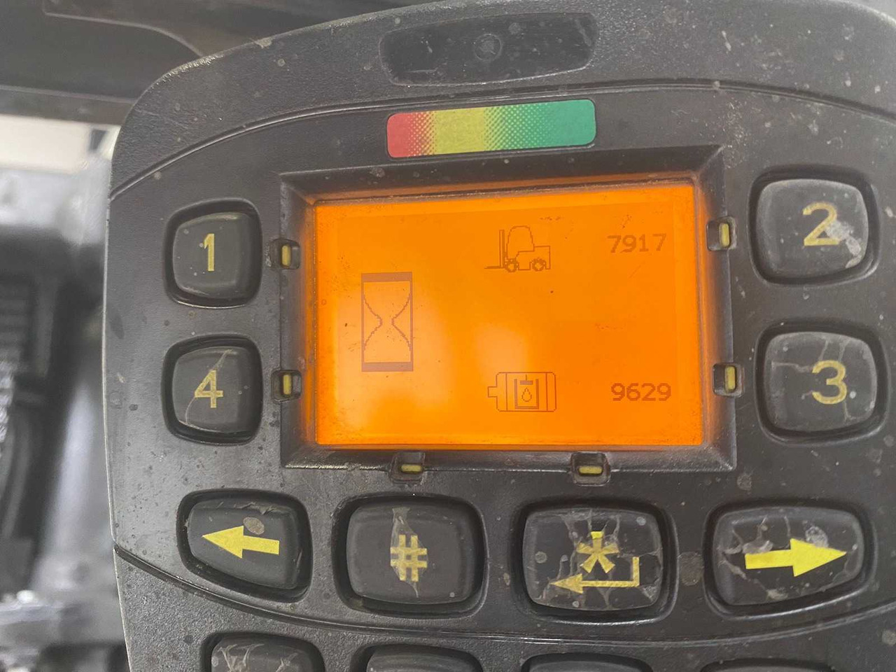 YALE - 2013 - ERP 35 VL - FORKLIFT - Carretilla elevadora: foto 4 YALE - 2013 - ERP 35 VL - FORKLIFT - Carretilla elevadora: foto 4