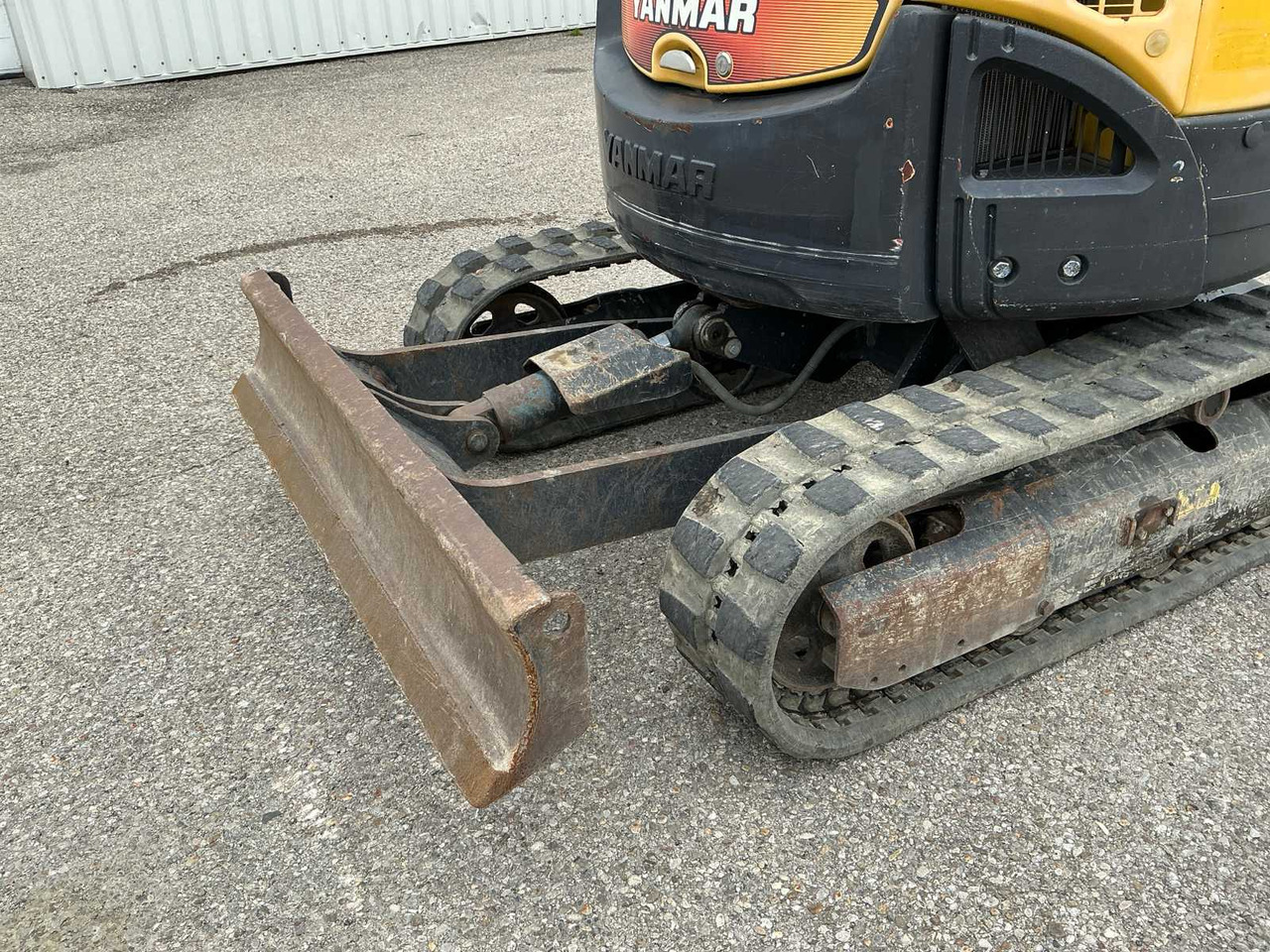 Yanmar VIO25-4 - Excavadora de cadenas: foto 5 Yanmar VIO25-4 - Excavadora de cadenas: foto 5
