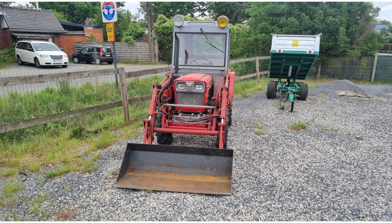 Yanmar YM1610D - Tractor viñedo/ Frutero: foto 5 Yanmar YM1610D - Tractor viñedo/ Frutero: foto 5