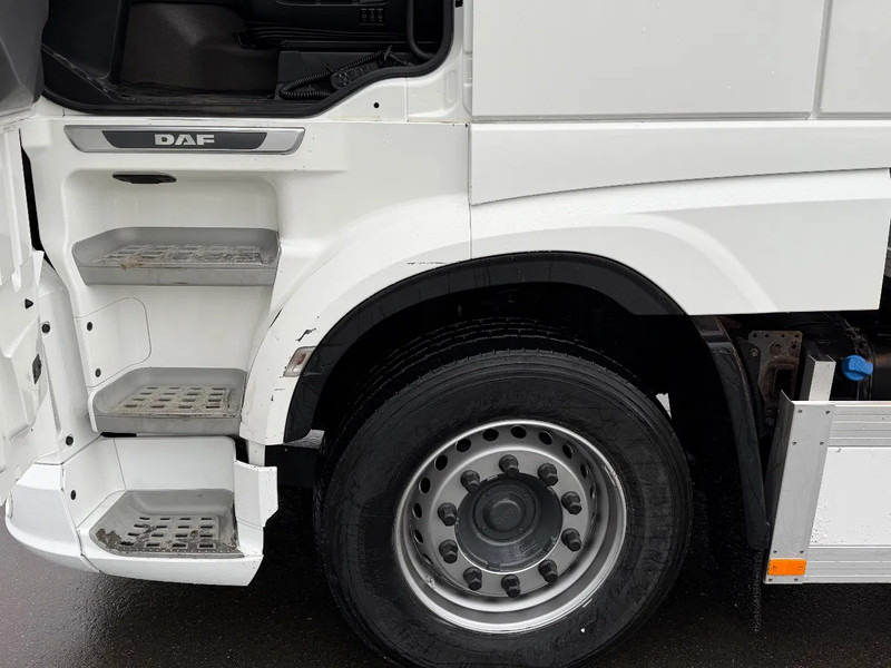 DAF XF 530 XF480. 26. EURO6. - Camión caja cerrada: foto 5 DAF XF 530 XF480. 26. EURO6. - Camión caja cerrada: foto 5