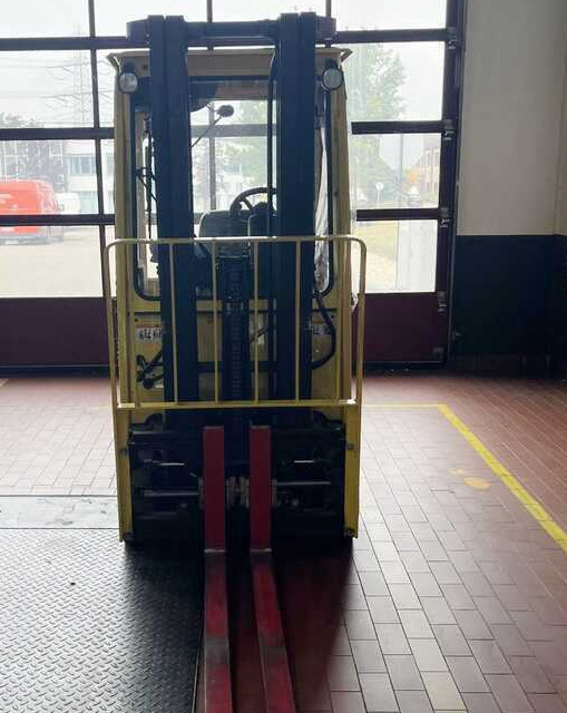 Hyster A.1.3XNT - Carretilla elevadora eléctrica: foto 4 Hyster A.1.3XNT - Carretilla elevadora eléctrica: foto 4
