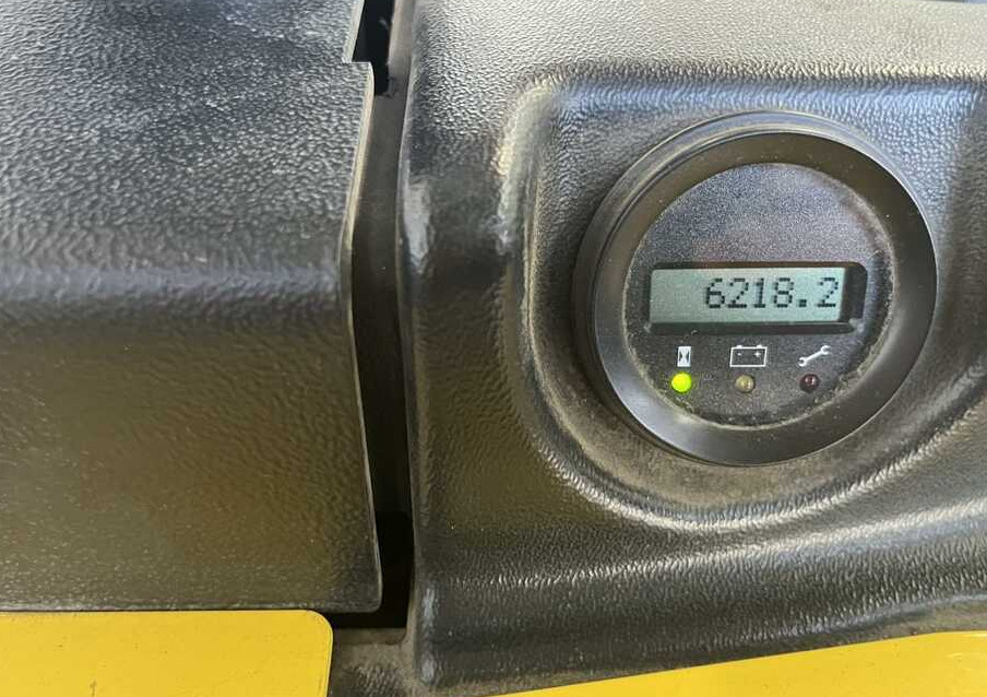 Hyster P2.0S FBW - Transpaleta: foto 4 Hyster P2.0S FBW - Transpaleta: foto 4