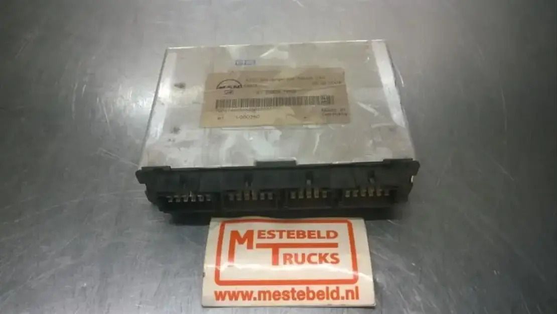 MAN A cc stuurkast TGX/TGS - Sistema eléctrico para Camión: foto 1 MAN A cc stuurkast TGX/TGS - Sistema eléctrico para Camión: foto 1