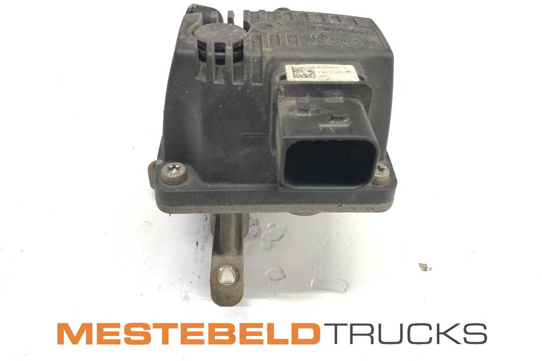 Mercedes-Benz Doseereenheid - Silenciador/ Sistema de escape para Camión: foto 1 Mercedes-Benz Doseereenheid - Silenciador/ Sistema de escape para Camión: foto 1