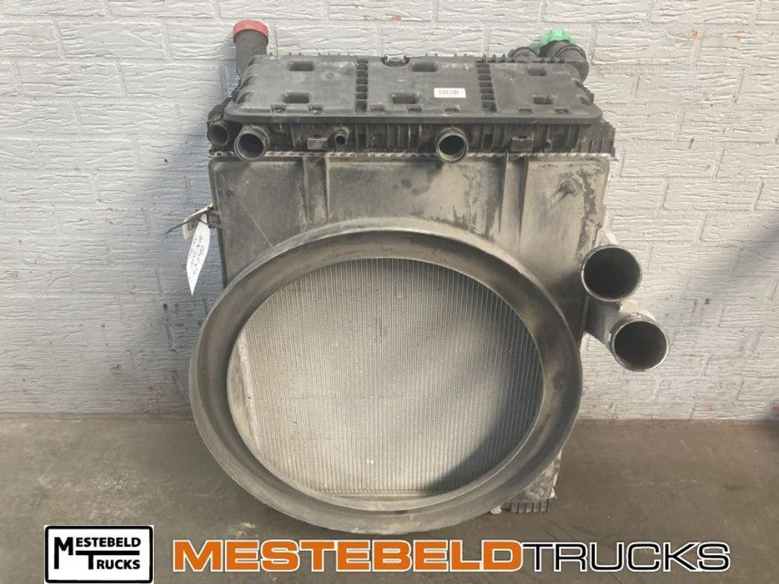 Mercedes-Benz Radiateur met intercooler - Radiador para Camión: foto 1 Mercedes-Benz Radiateur met intercooler - Radiador para Camión: foto 1