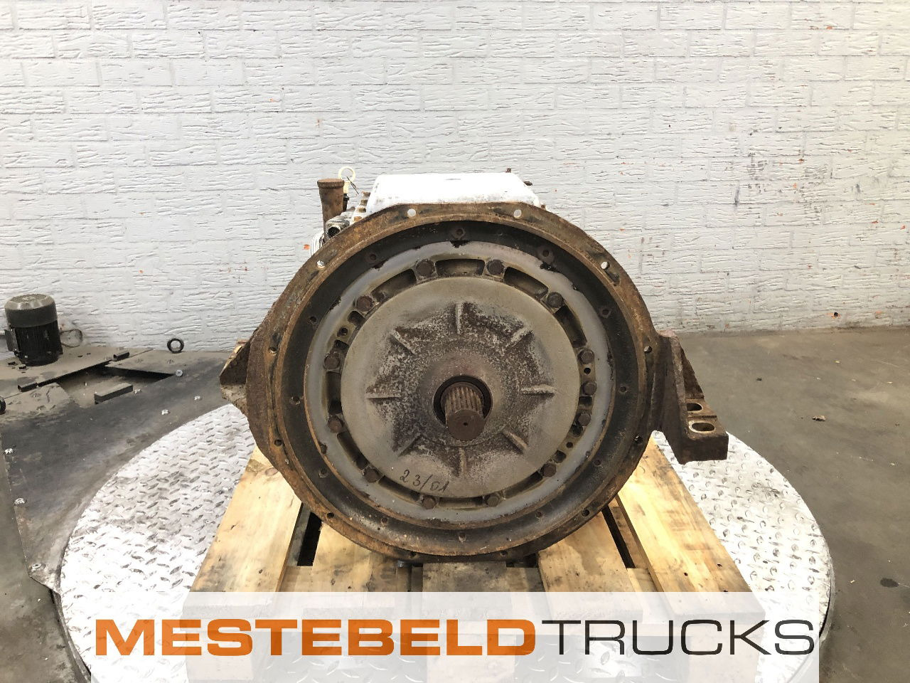 Mercedes-Benz Versnellingsbak Voith 864.3E - Caja de cambios y piezas para Camión: foto 2 Mercedes-Benz Versnellingsbak Voith 864.3E - Caja de cambios y piezas para Camión: foto 2
