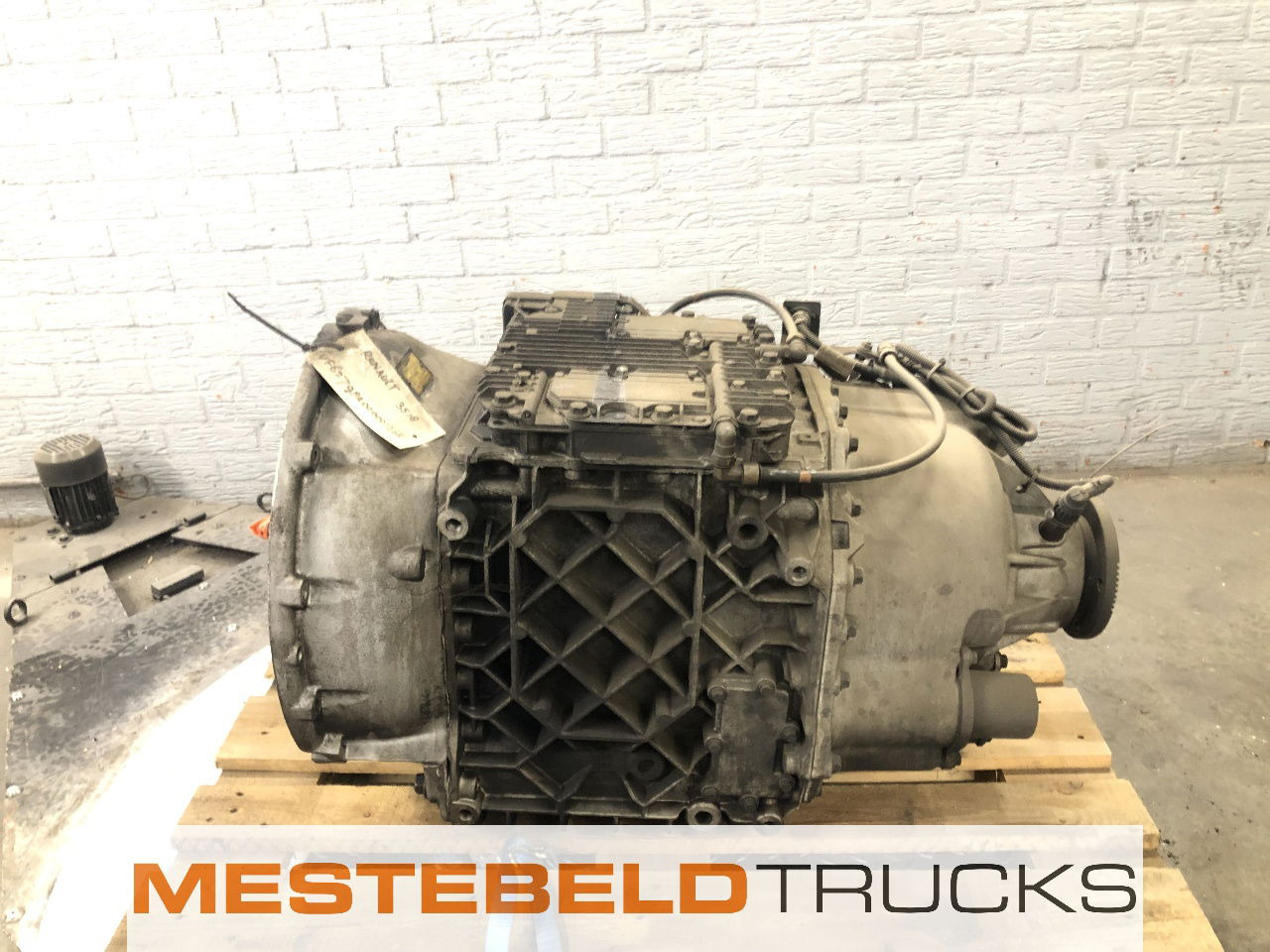 Renault Versn bak VT2412B - Caja de cambios y piezas para Camión: foto 3 Renault Versn bak VT2412B - Caja de cambios y piezas para Camión: foto 3