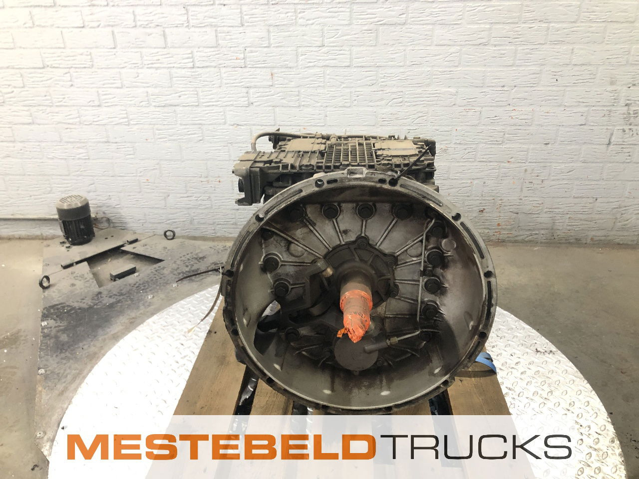 Renault Versn bak VT2412B - Caja de cambios y piezas para Camión: foto 2 Renault Versn bak VT2412B - Caja de cambios y piezas para Camión: foto 2