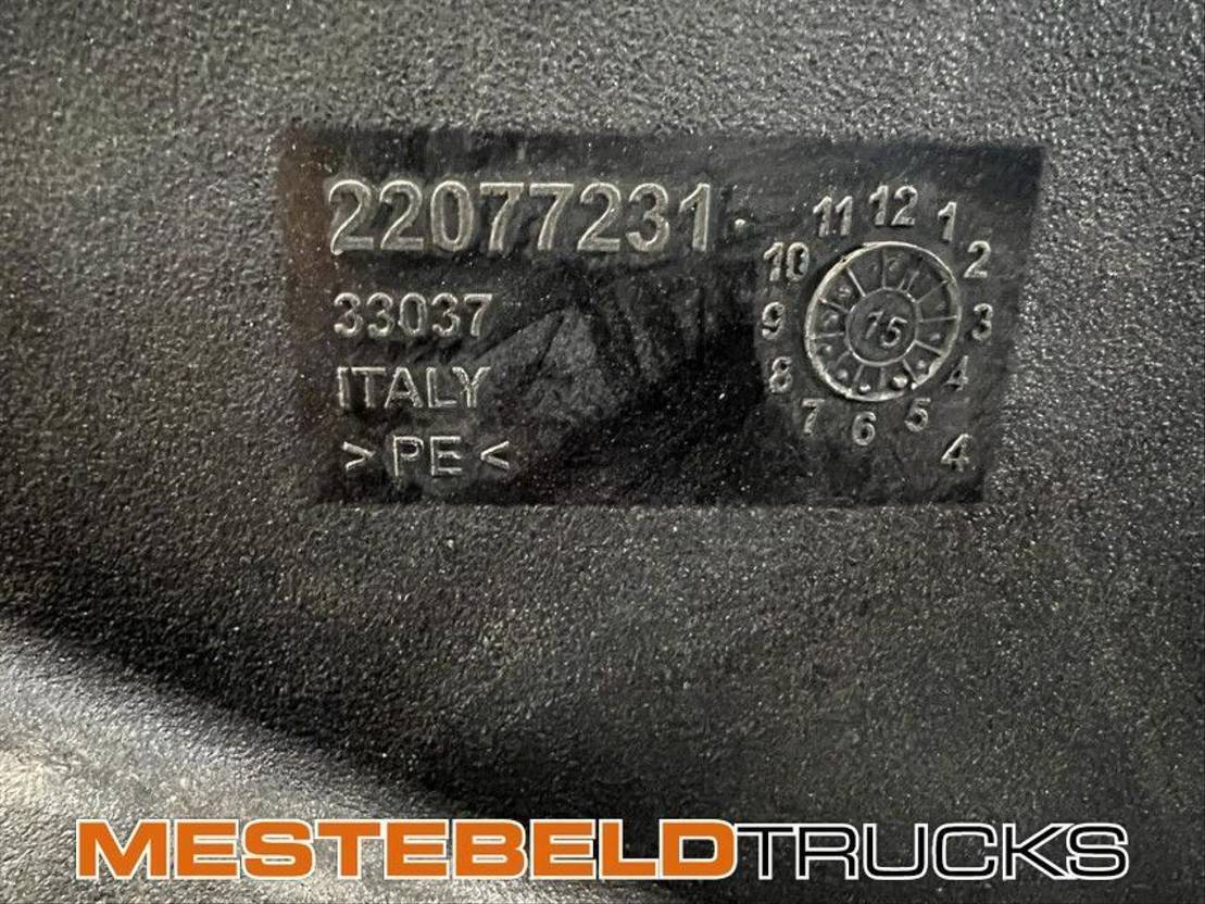Volvo Adblue tank - Procesamiento de combustible para Camión: foto 2 Volvo Adblue tank - Procesamiento de combustible para Camión: foto 2