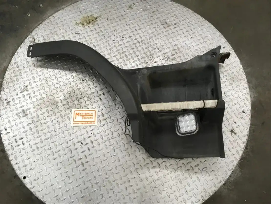 Volvo Instapbak rechts  - Cabina e interior para Camión: foto 1 Volvo Instapbak rechts  - Cabina e interior para Camión: foto 1