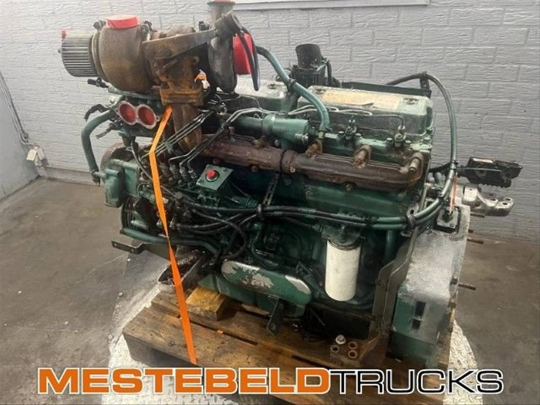 Volvo Motor D7C 250 EC 99 - Motor para Camión: foto 2 Volvo Motor D7C 250 EC 99 - Motor para Camión: foto 2