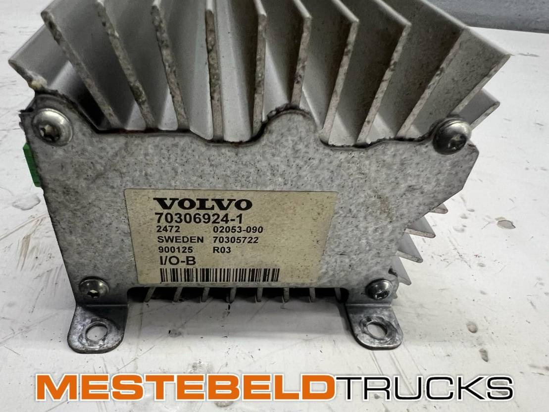 Volvo Regeleenheid - Sistema eléctrico para Camión: foto 2 Volvo Regeleenheid - Sistema eléctrico para Camión: foto 2