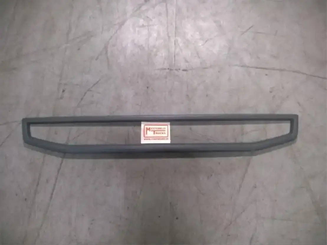 Volvo Sierlijst ondergrille FH4 - Bastidor/ Chasis para Camión: foto 1 Volvo Sierlijst ondergrille FH4 - Bastidor/ Chasis para Camión: foto 1