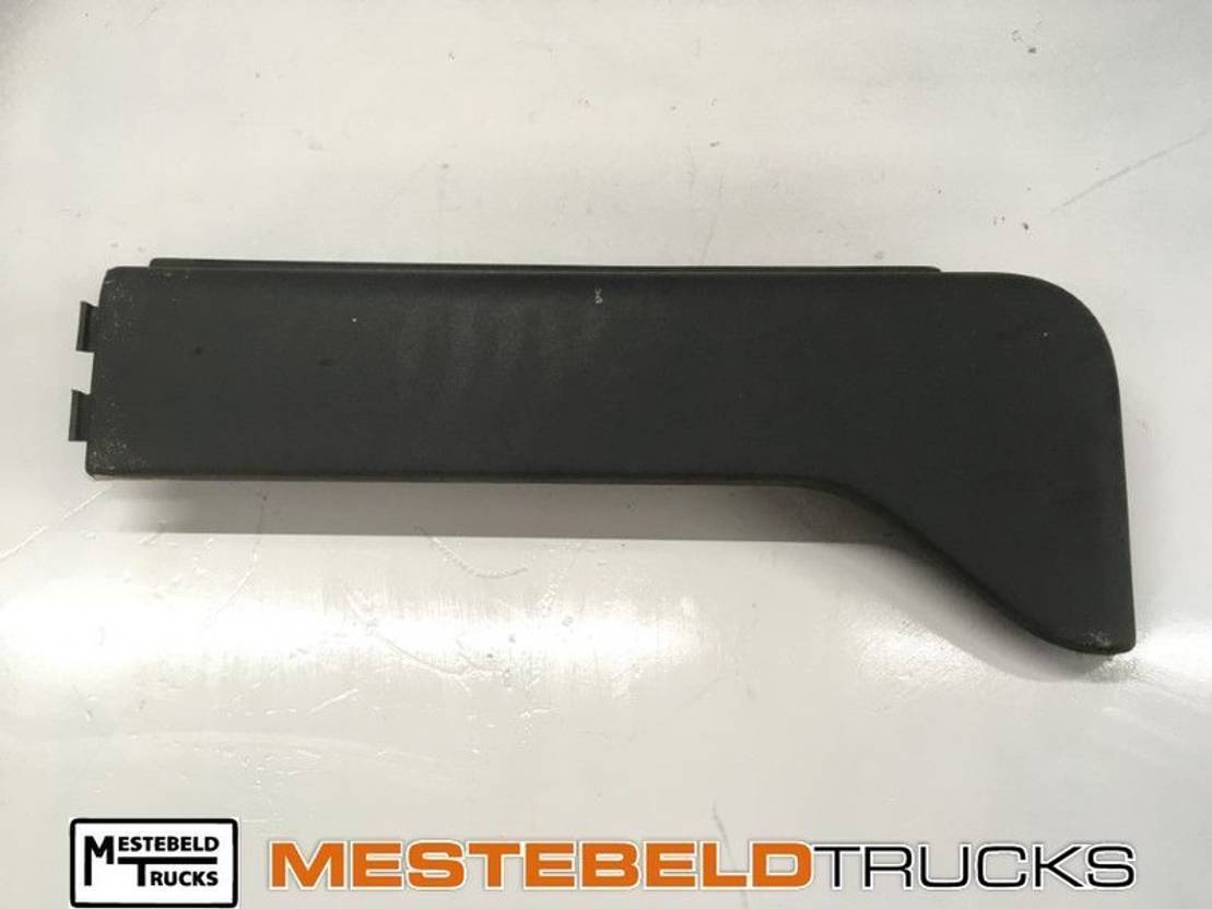 Volvo Spatschermverlenging links - Cabina e interior para Camión: foto 1 Volvo Spatschermverlenging links - Cabina e interior para Camión: foto 1