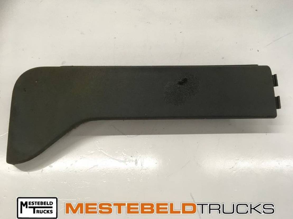 Volvo Spatschermverlenging rechts - Cabina e interior para Camión: foto 1 Volvo Spatschermverlenging rechts - Cabina e interior para Camión: foto 1