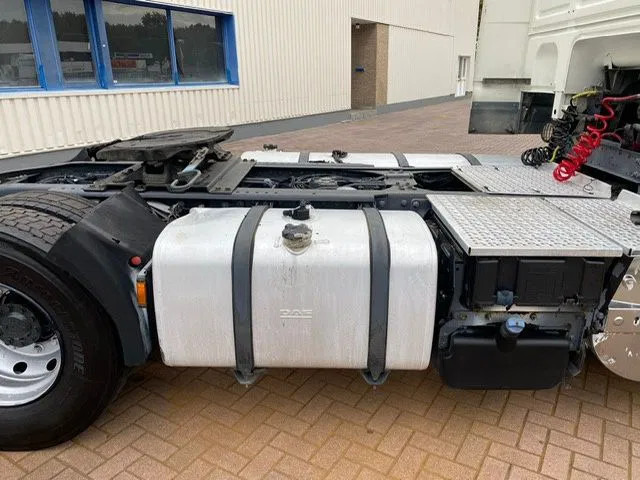 DAF XF 105.410 Euro 5 Automatic Retarder - Cabeza tractora: foto 3 DAF XF 105.410 Euro 5 Automatic Retarder - Cabeza tractora: foto 3